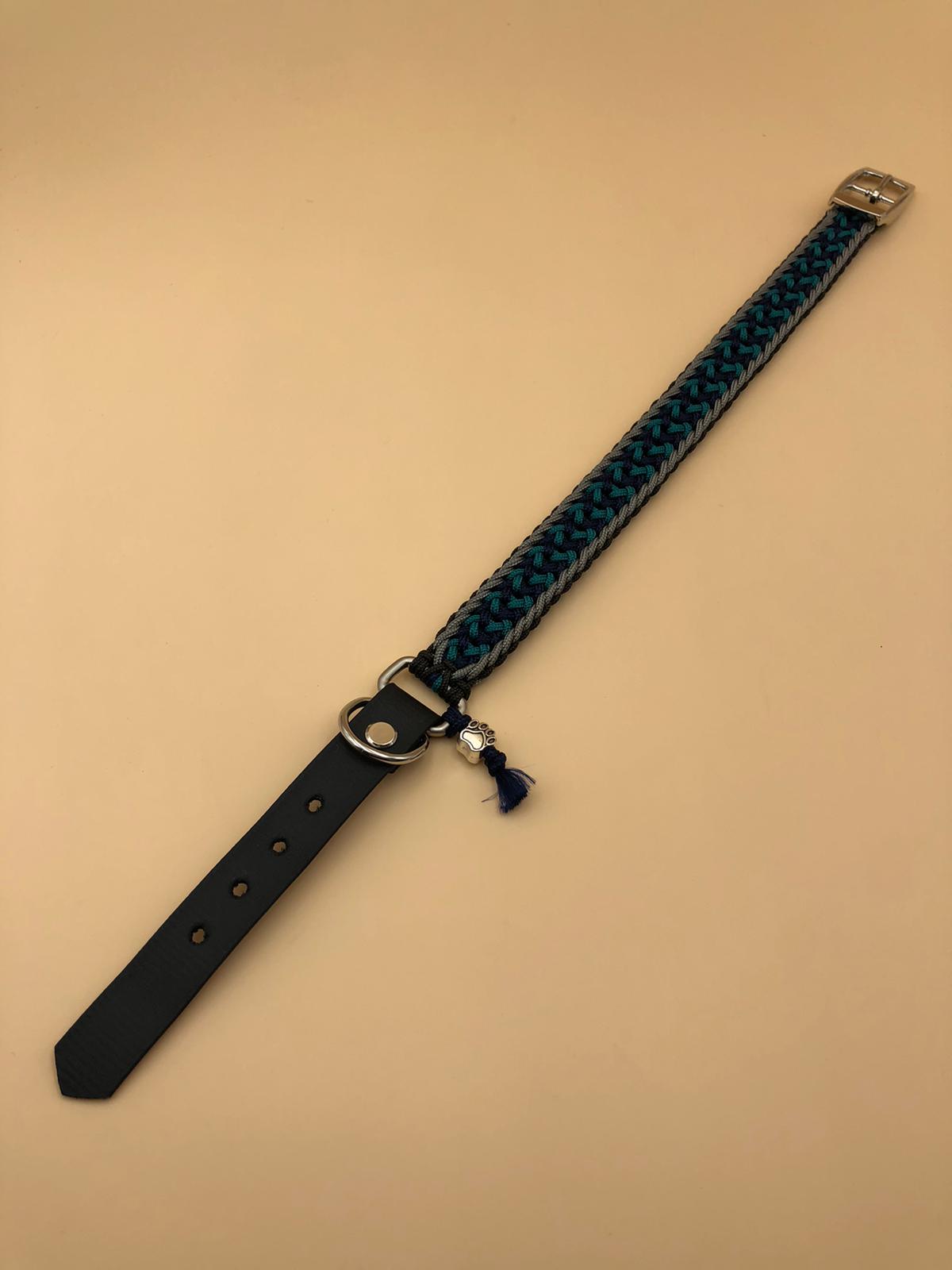 Hundehalsband Paracord mit Biothane-Verschluss – Schmal & Leicht