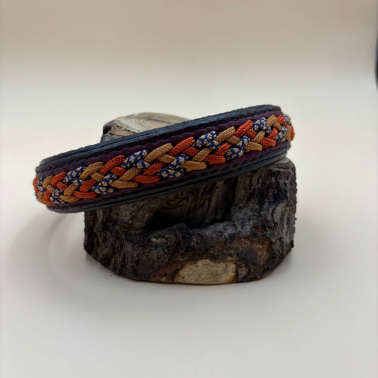 Hundehalsband Leder mit Paracord-Schnürung