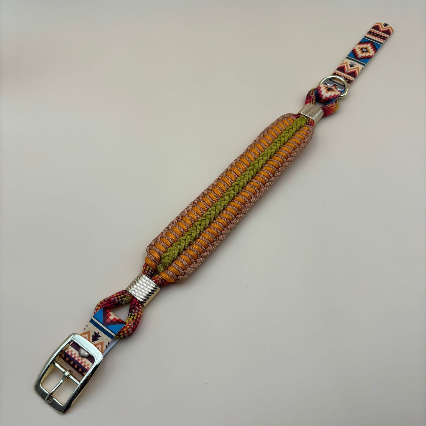 Hundehalsband Paracord mit Biothane-Verschluss